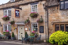 Angel at Burford